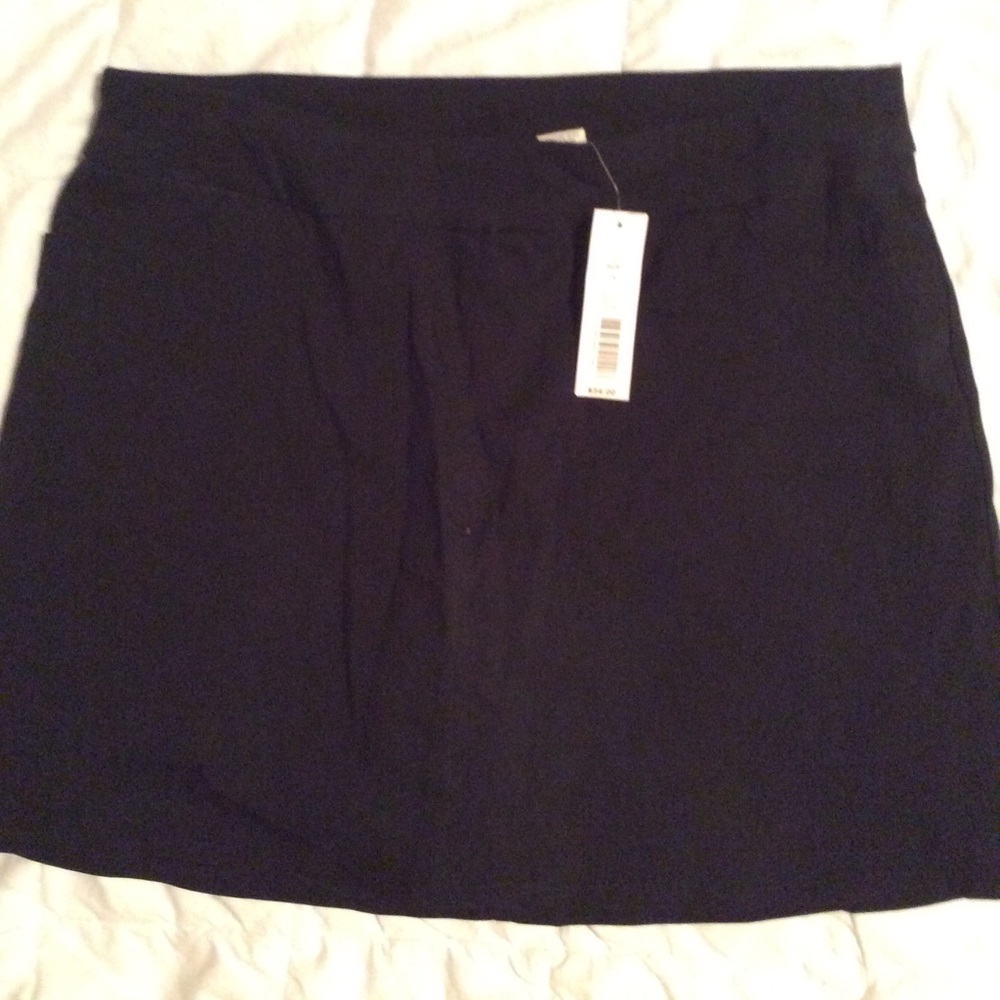 Golf skort